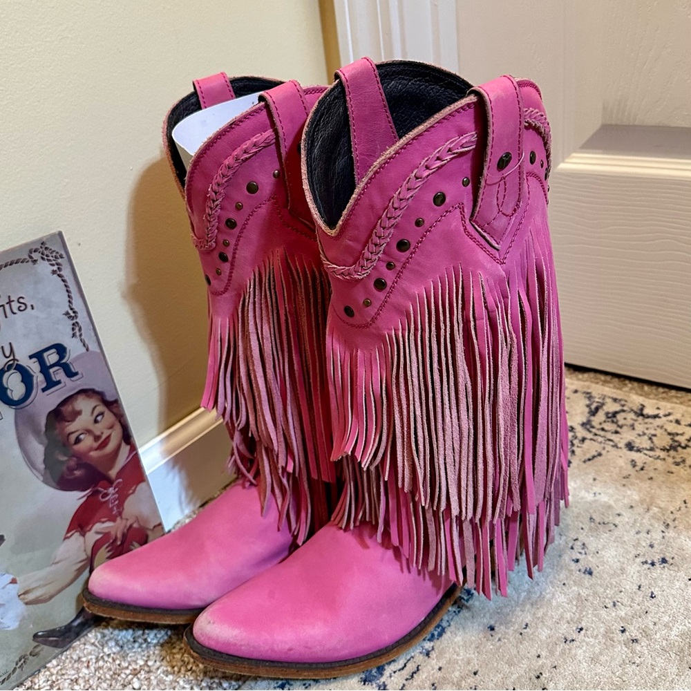 Liberty Black Boot in Pink Lipstick Vegas Snip Toe